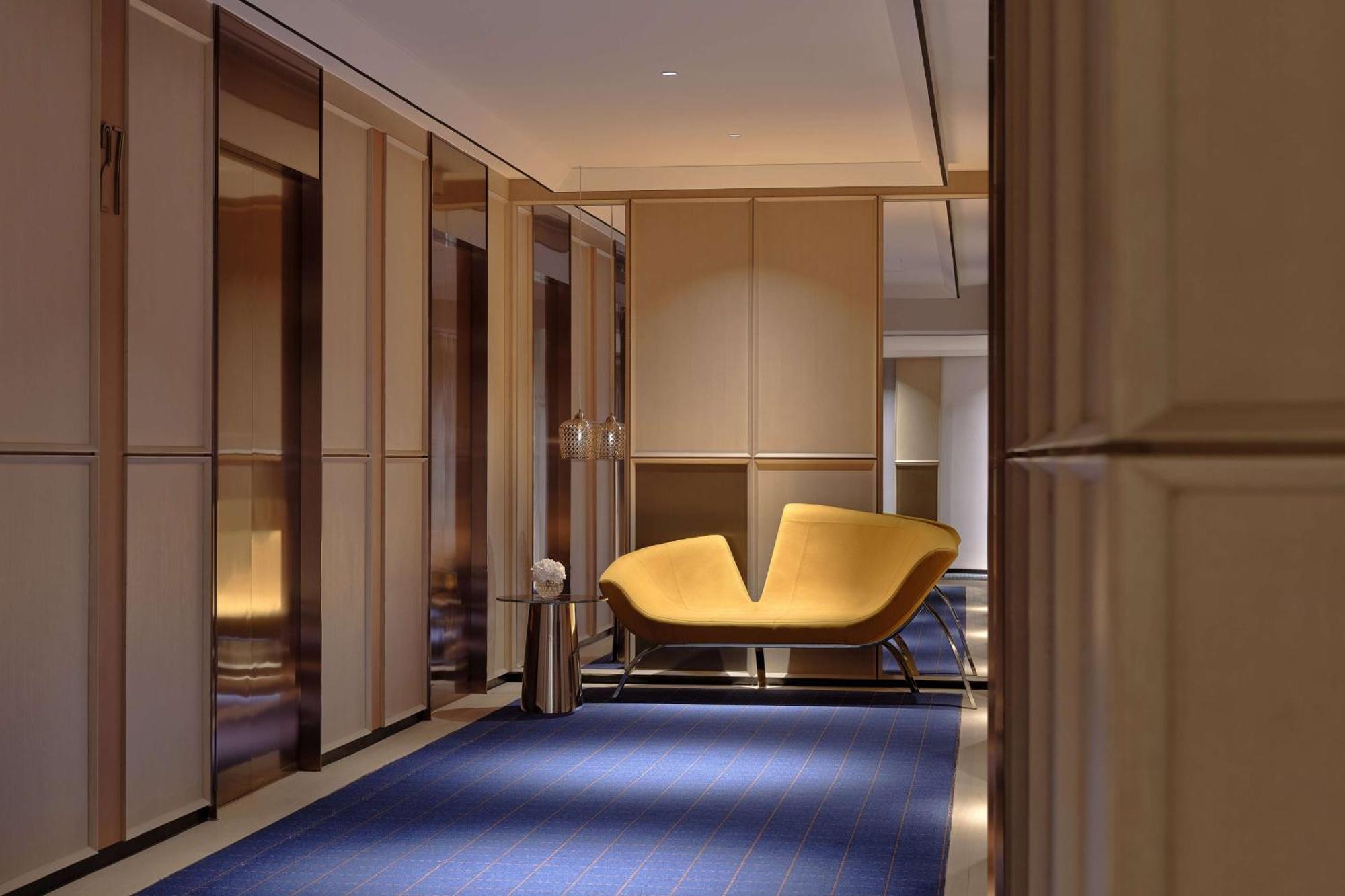 Hyatt Centric Zhongshan Park 5*