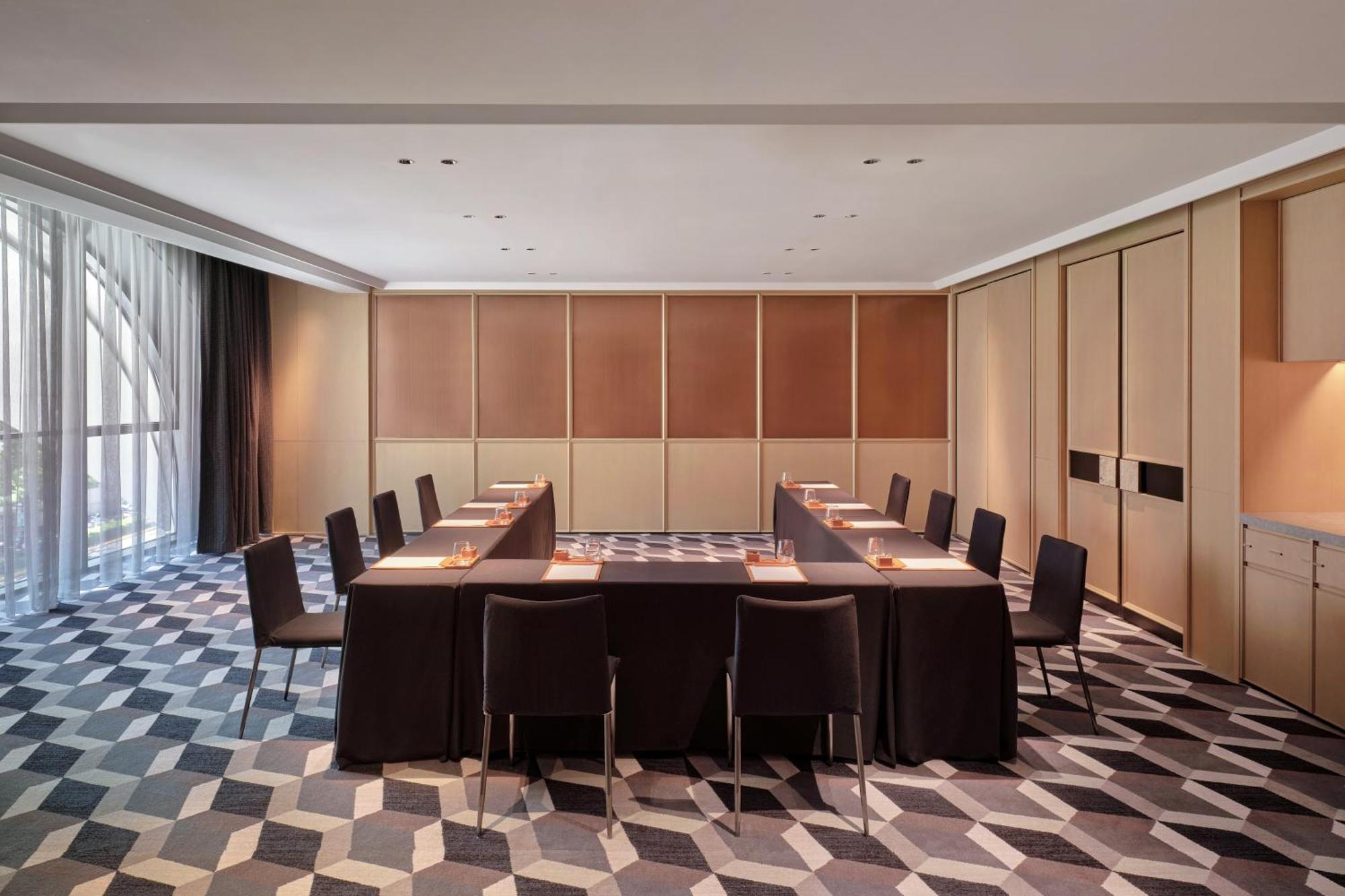 Hyatt Centric Zhongshan Park Hotel